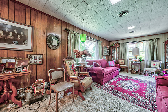 1020SDelawareST-18