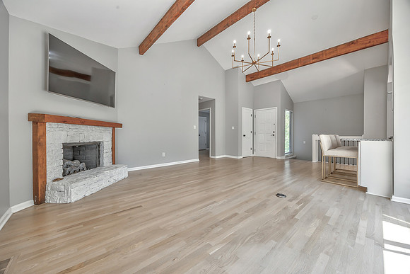 10781OakmontST-10