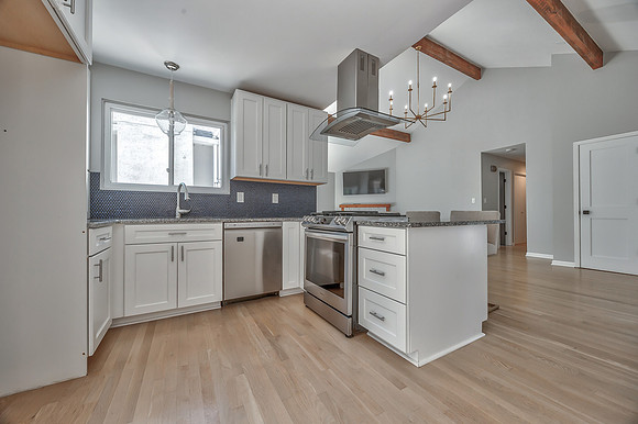 10781OakmontST-13