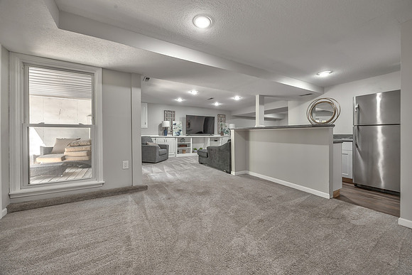 10781OakmontST-22