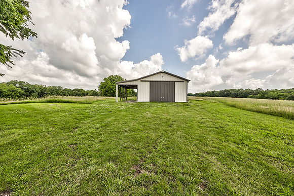 17620MillwoodRD-6