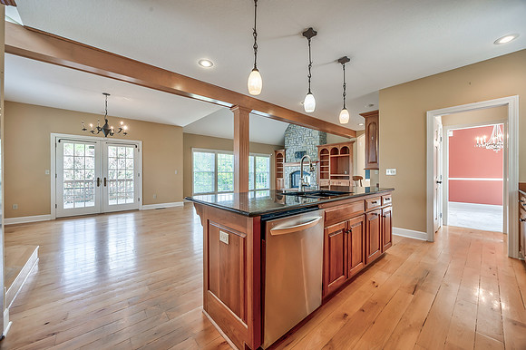 17620MillwoodRD-30