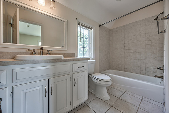 17620MillwoodRD-48