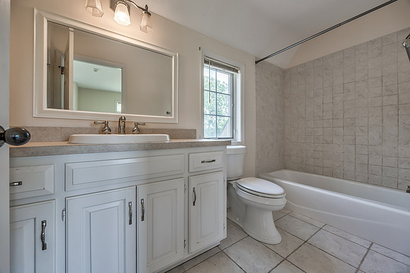 17620MillwoodRD-47