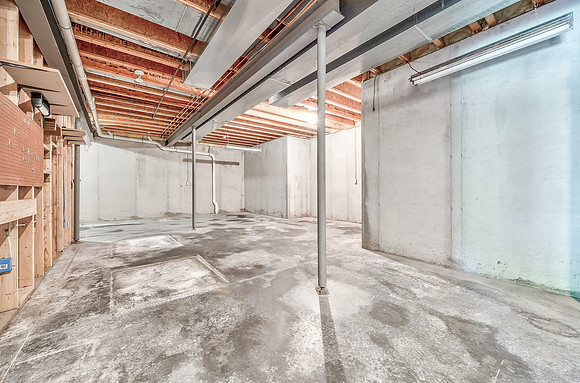 17620MillwoodRD-56