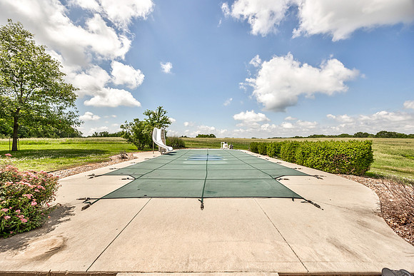 17620MillwoodRD-62
