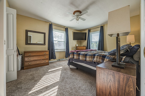 3604NChelseaAve-11