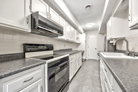 1421MartwayCir-8