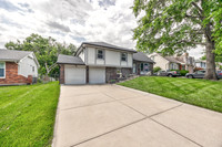 10007 W 98 ST