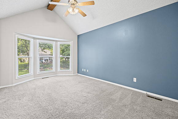 15622W125ST-18