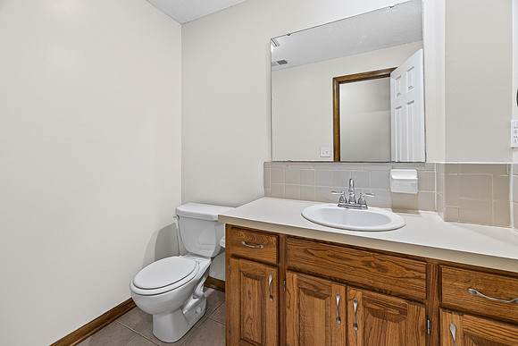 15622W125ST-28
