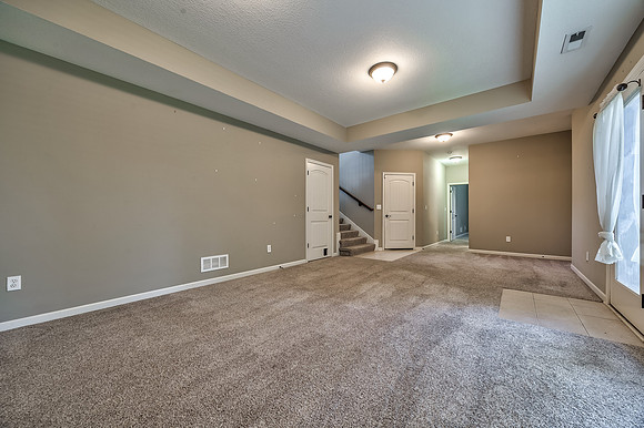 12201EwingAve-23