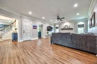 700WhiteOakLn-14