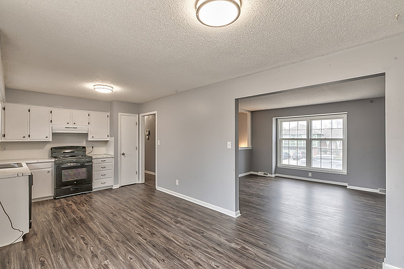 7400E133ST-11