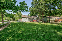 9957PARKHILL.EXT-7