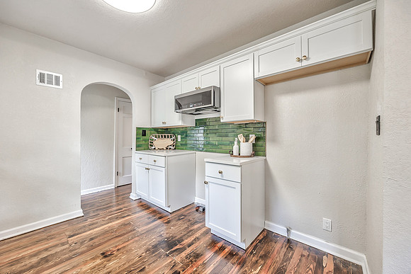 5200MiamiAve-30