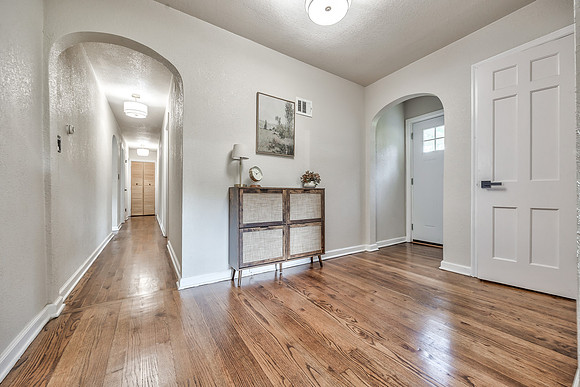 5200MiamiAve-33