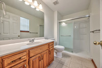 702SWHillsideCT-18