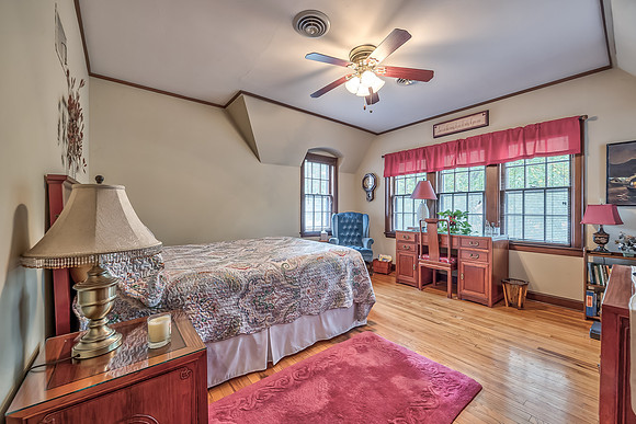 321WThirdSt-46