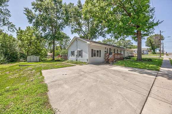 421WInsleyAve-1
