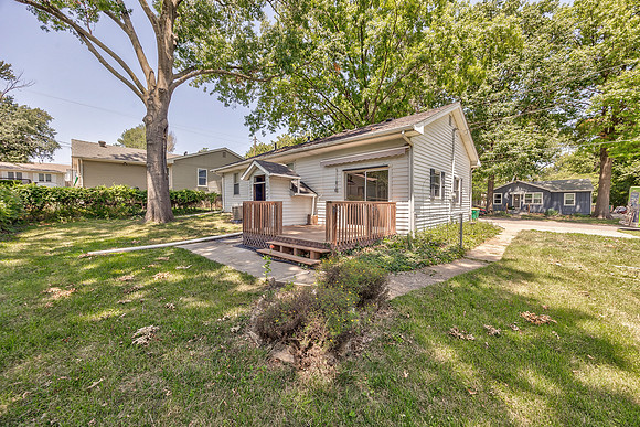 421WInsleyAve-4