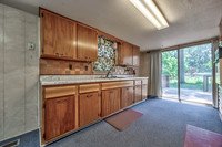 421WInsleyAve-16