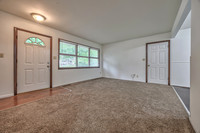 8306CorringtonAve-6