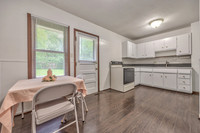 8306CorringtonAve-9