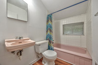 8306CorringtonAve-20