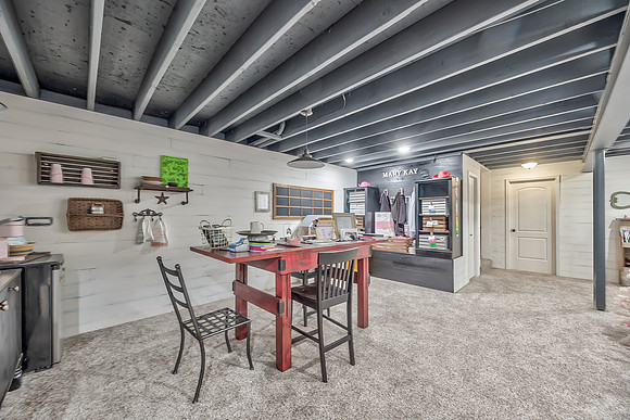 16079SBrookfieldST-8