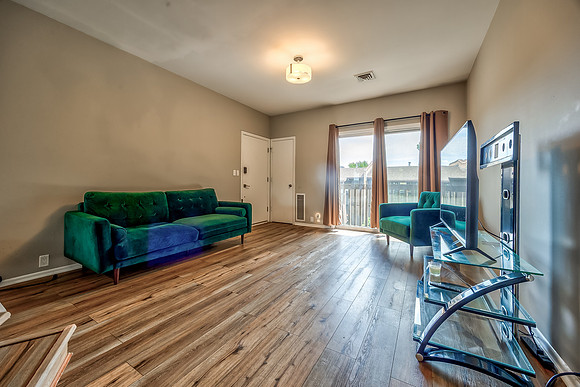 443W104ST-5