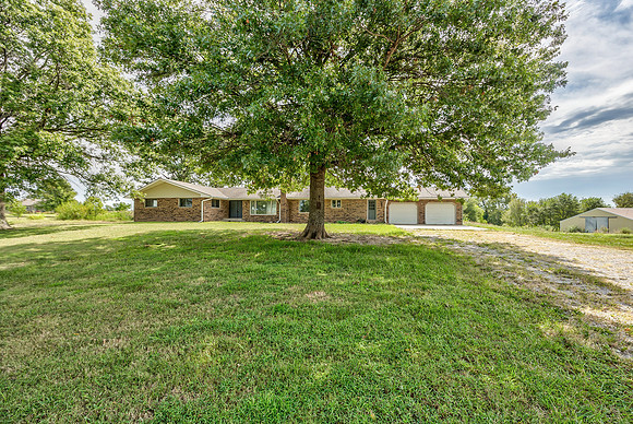 2333NECOUNTYRD-1