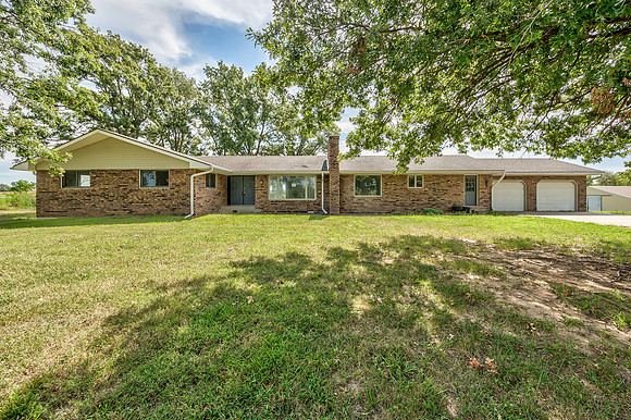 2333NECOUNTYRD-3