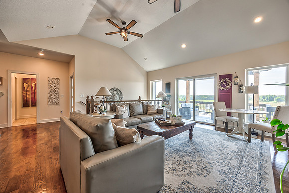 26030HospitalDR-12