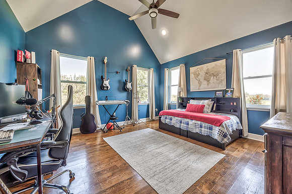 26030HospitalDR-34