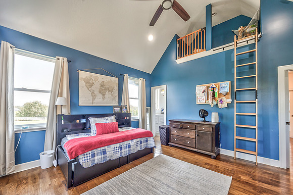26030HospitalDR-36