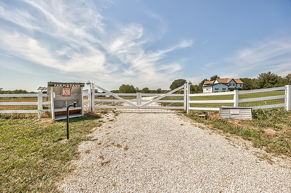 26030HospitalDR-81