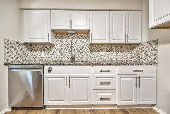 10820W49ST-10