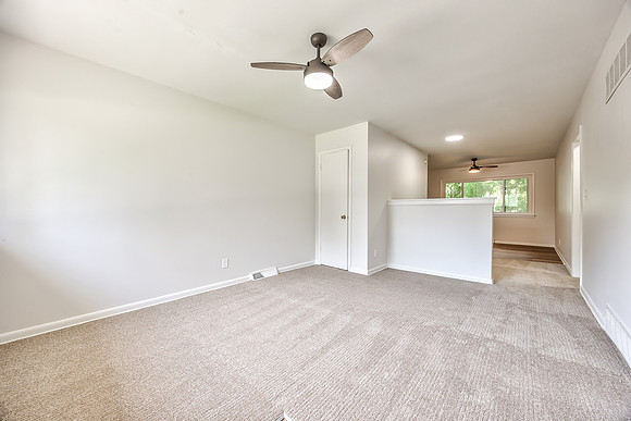 10820W49ST-23