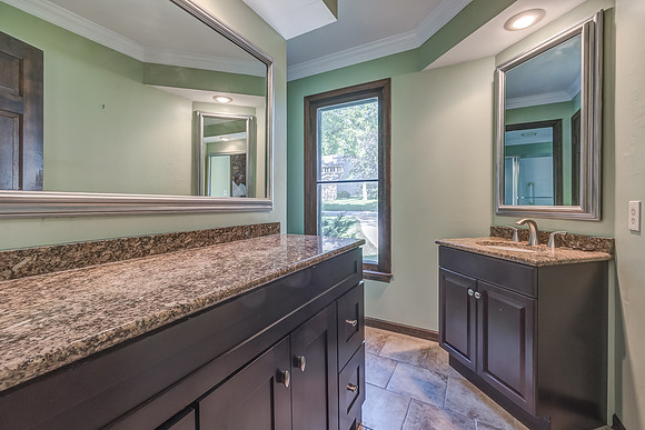 12600OverbrookRD-28