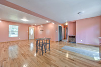 1627EGlennDR-8