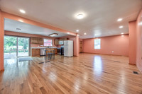 1627EGlennDR-5