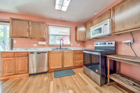 1627EGlennDR-7