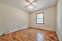 1627EGlennDR-12