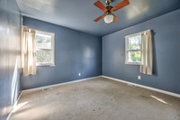 1627EGlennDR-13