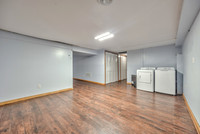 1627EGlennDR-16