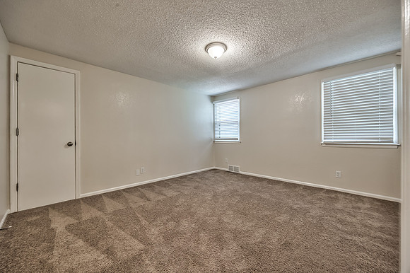 12914GoddardAve-20