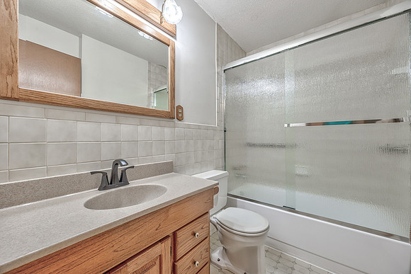 8006E89ST-11
