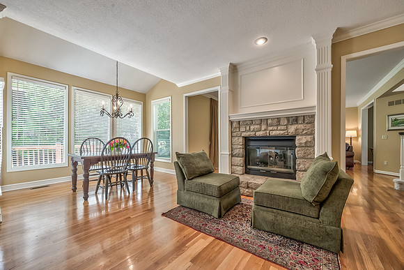 6428W102ST-19