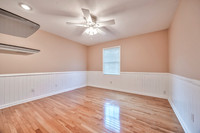 8016MonroviaST-19